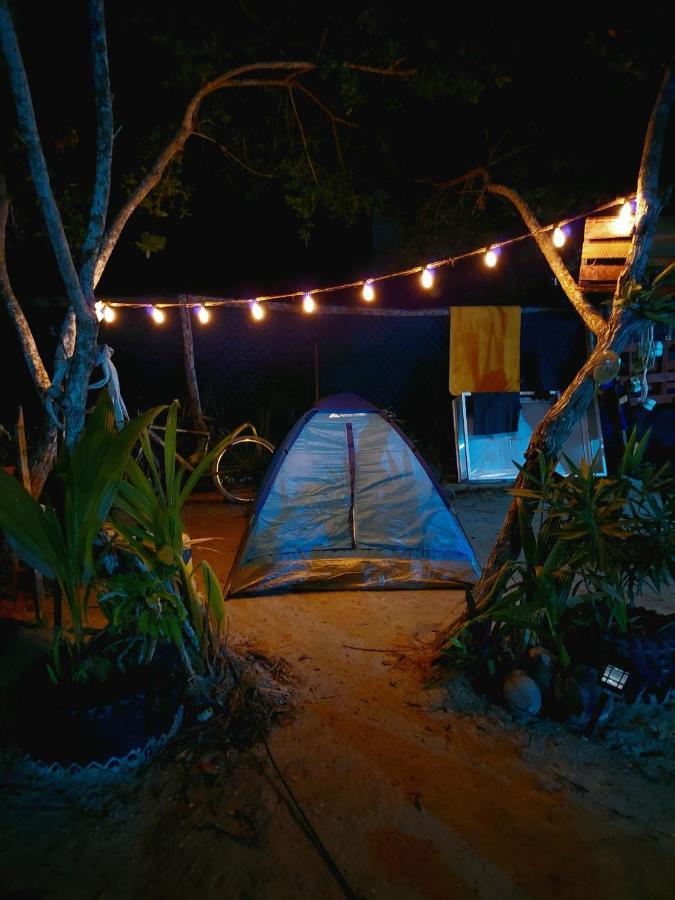 Casa De Los Santos Camping Y Eco Cabanas Isla Holbox Exterior photo